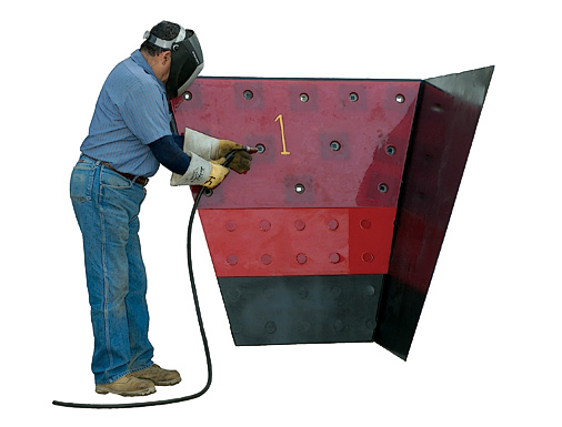 Economical weld-in installation option for sand and gravel chute and bin liners